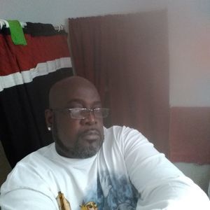 Meet your Posher, Fred